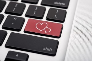 5 Ways to Approach Online Dating From an Online Dating Success S…