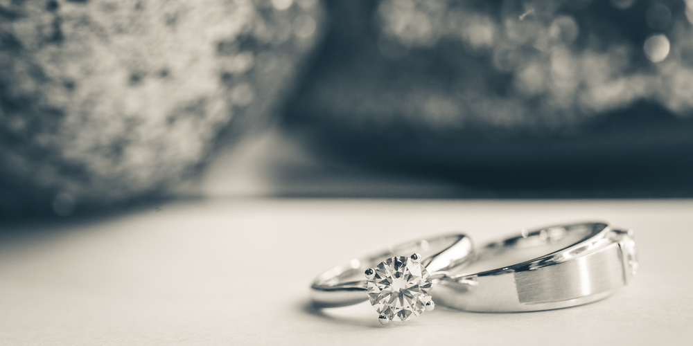 Engagement Rings vs Wedding Rings