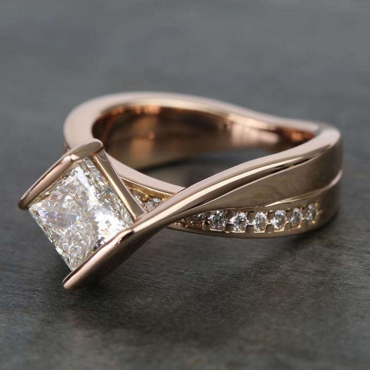 Alternative Engagement Rings For The Non-Traditional Bride