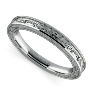 Antique Ring in White Gold