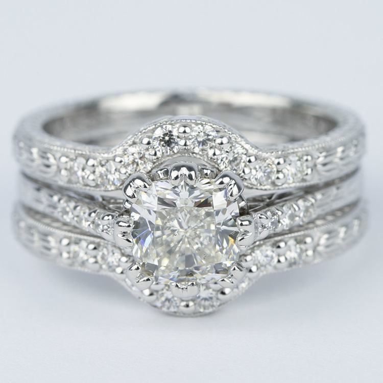 antique-cushion-cut-diamond-bridal-ring-set